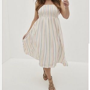Torrid ruffle strap challis midi dress